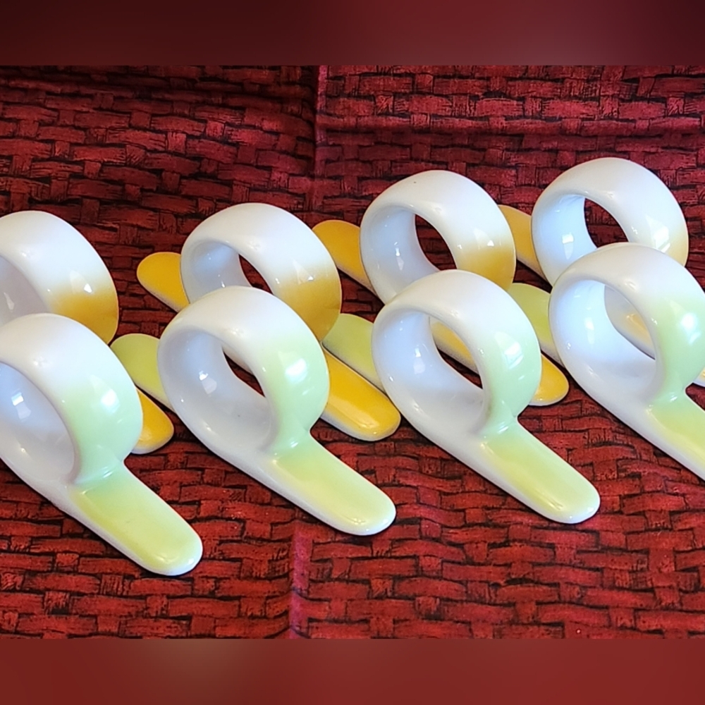 Set of 8 Porcelain Spring Easter Yellow & Green Napkin Rings